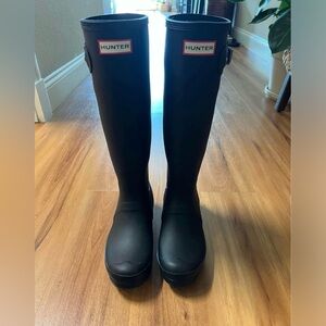 Hunter Woman’s Original Tall Rain Boots